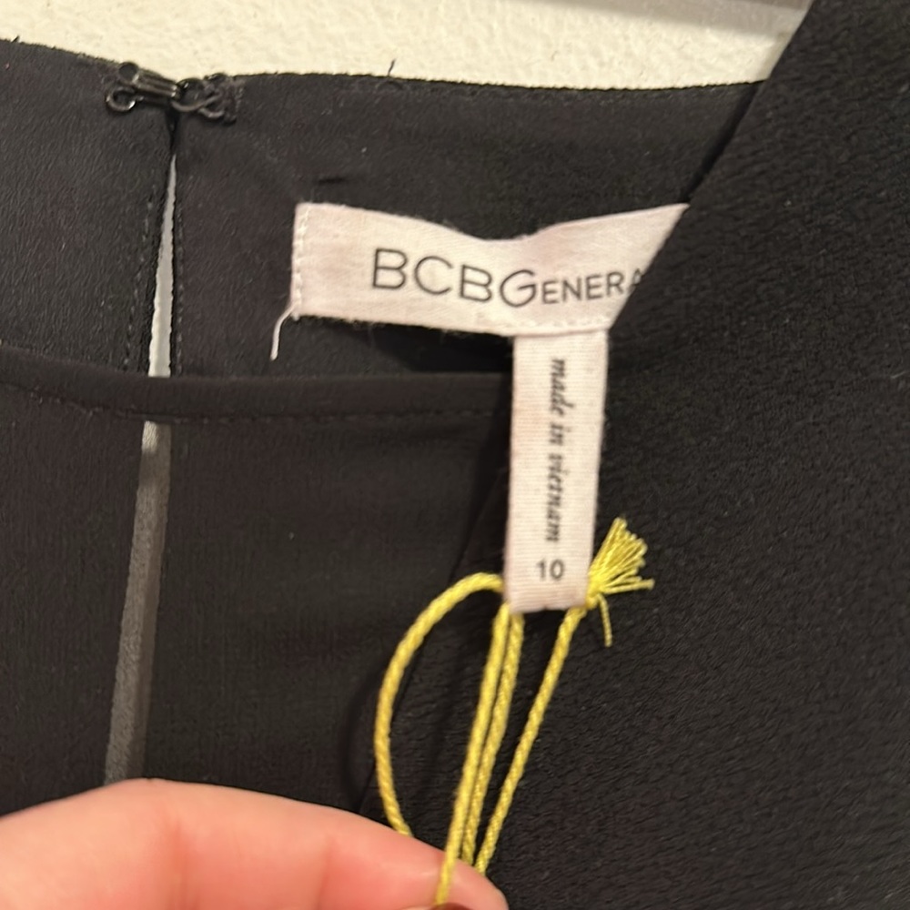 BCBG black cocktail dress! With sheer V neck - Picture 5 of 6